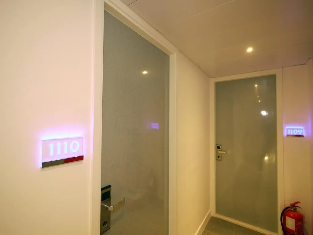 Penzion Panda'S Hostel - Stylish Hongkong